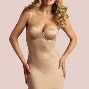 Victoria's Secret Women's Strapless Shapewear Dress Beige 36B
